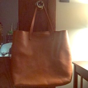 Madewell transport tote - chestnut-ish color
